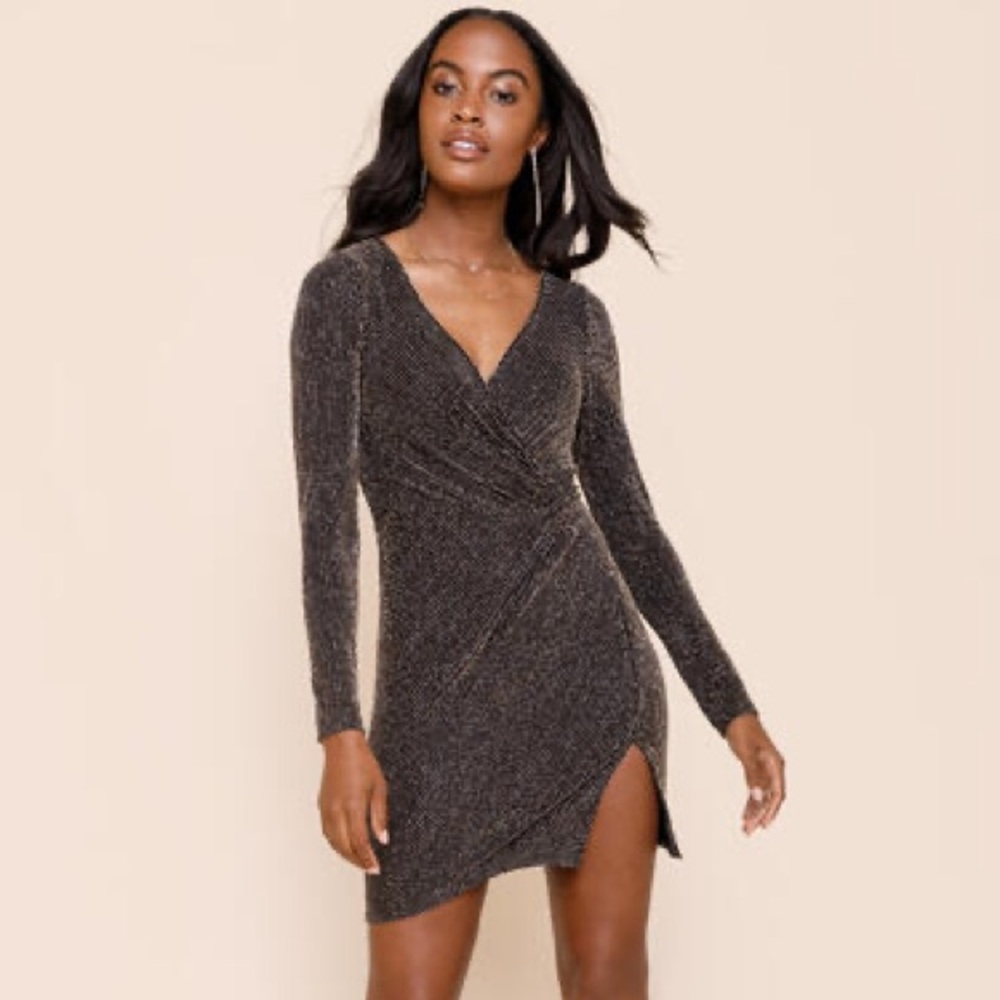 Nordstrom Metallic  Black Surplice Knotted Mini Dress  Long Sleeves Silver/Gold